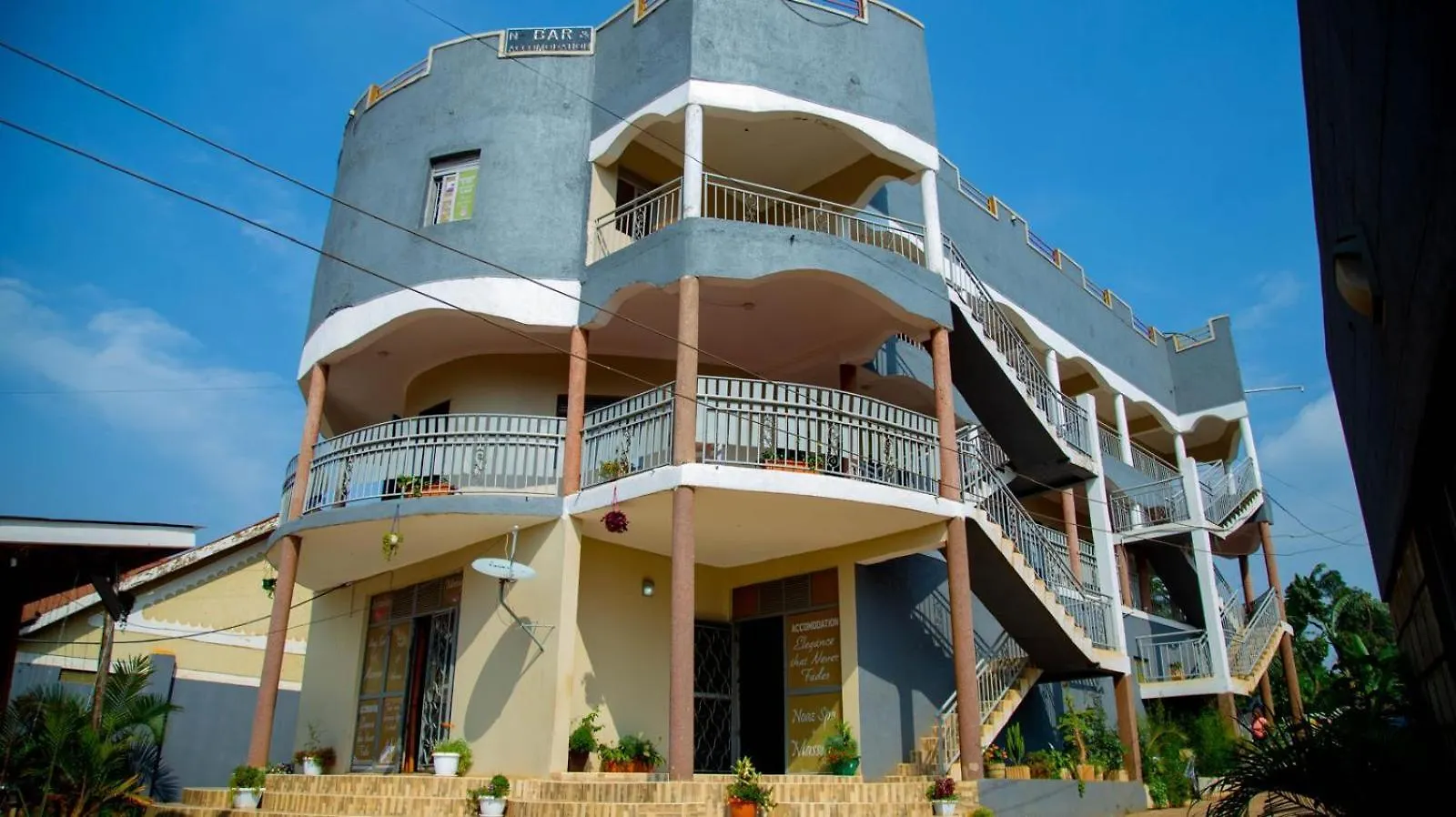 Noaz Hotel Kampala