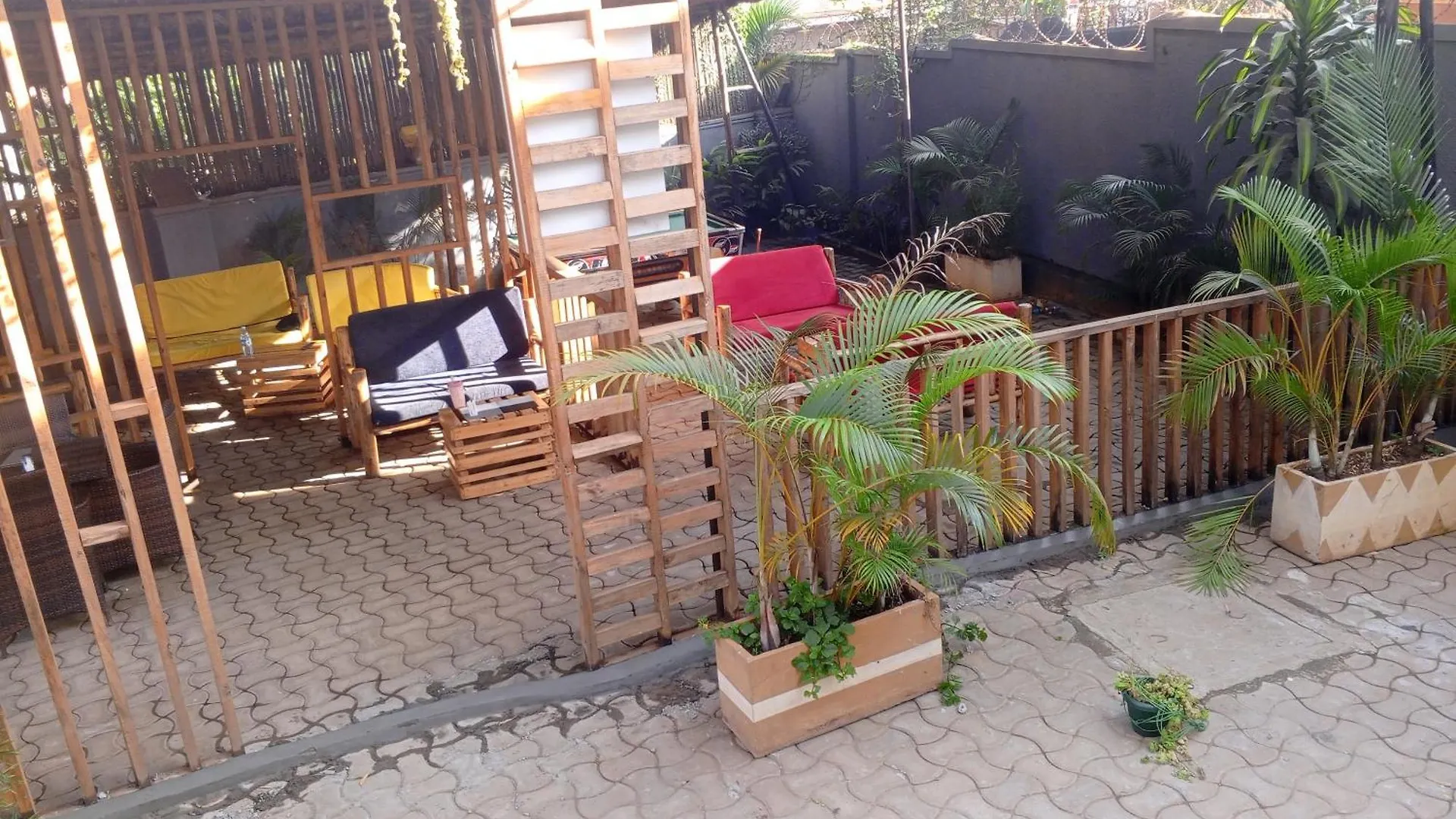 Noaz Hotel Kampala